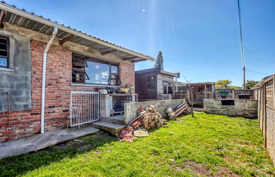 3 Bedroom Property for Sale in Sunnyridge Eastern Cape